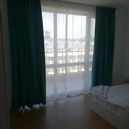 Rutland Aparthotel 3*