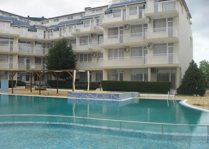 Hotel apartamentowy Rutland Rawda