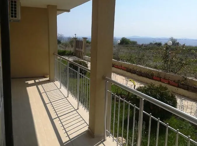 Rutland Hotel apartamentowy Rawda