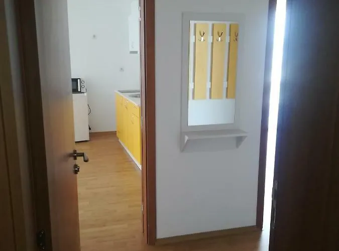 Hotel apartamentowy Rutland Rawda