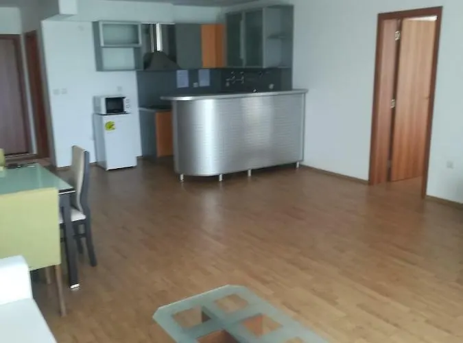 Hotel apartamentowy Rutland 3*